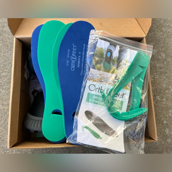 Orthofeet Sneaker Tennis Shoes Women’s - Picture 8 of 8